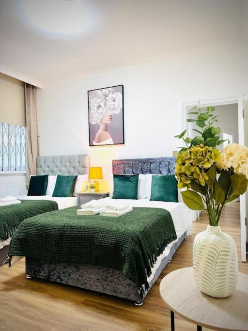 Apartamento 64 Queen's Grove Nw8 6er A-full Address *