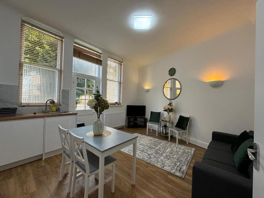 64 Queen's Grove Nw8 6er A-full Address Apartamento *